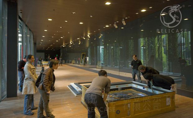 French Pavilion-Exhibition wall display cases